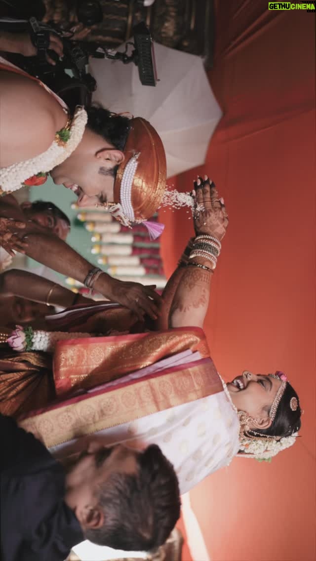 Chandana Ananthakrishna - 32.4K Likes - 28:11:24
MUA @apoorvarahulartistry
Jewels @velvetboxby @varaha_silver_redefined
Blouse styling and stitching @chaithu._.gowda @classy.designerhouse @classy_renthouse
Candid photography and video @suhas_sapthagiri