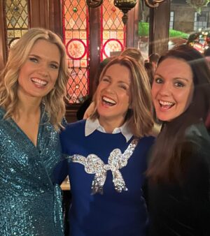 Charlotte Hawkins Instagram - So it was quite the night (as always) at @piersmorgan’s Christmas drinks & I have a lot of blurry photos as a consequence… 🥂🥂🤣