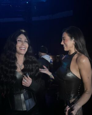 Cher Instagram - My week was fine, how was yours…?