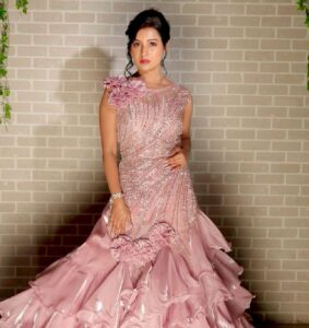 Actress Chhavi Pandey HD Photos and Wallpapers November 2024