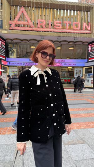 Chiara Galiazzo Instagram - Ne approfitto per augurare un Buon Anno a tutti voi, che il 2025 sia un Anno di #Valore ❤️❤️❤️