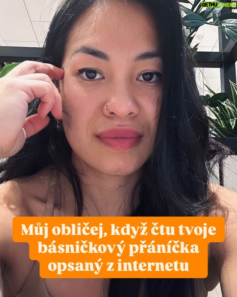 Chila Ta Thuy - 14.5K Likes - SWAJPUJTE DOLEVA. Kalendář Chili Ta 2025 edice Resting bitch face. 12 měsíců, tisíc emocí, jedna fotka, která se hodí ke všem ročním období. #imjudgingyou Napište mi do komentářů, co si myslíte, že se vám v roce 2025 třeba konečně podaří, nebo se za to zase odsoudíte.