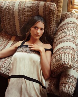 Chloe East Instagram - for @whowhatwear 🖤

@joshaikin @jakegallagherhair @shelbysmithmakeup @mar3ntaylor @jbake21