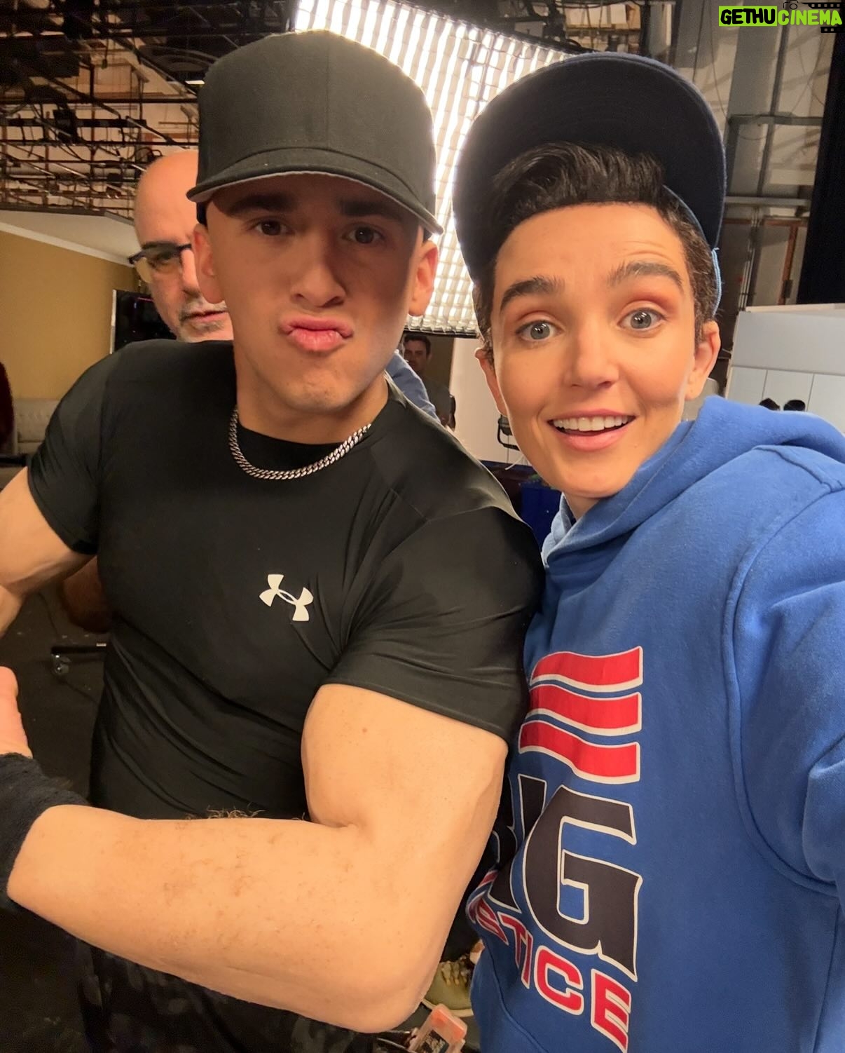 Chloe Fineman - 23.8K Likes - Still thinking about this wig and Marcelloβs yoked arms and the fact that i did get to meet @a.j.andbigjustice HOW MANY BIG BOOMS FOR THIS?! @nbcsnl