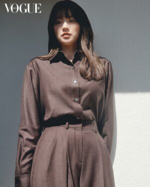Chun Woo-hee Instagram - @theory__ 
@voguekorea 

#theory