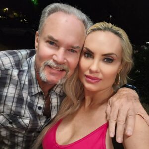 Coco Austin Instagram - Happy Birthday my dad!! Steve Austin!! Actually the original Steve Austin..lol
So many fond memories.. you have been the coolest of them all. Really no one compares!! You rock! Margarita time 🍸 All of your 5 kids are proud of you xoxo
Happy Birthday I love you!! ❤️