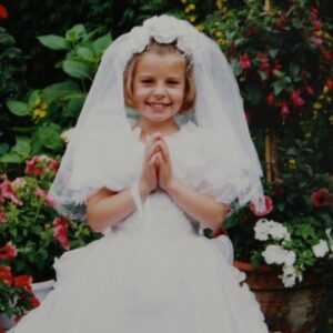 Coleen Rooney Instagram - Always smiling 🙂 Throwing it back to a young Coleen. We’re so proud of the woman she is today. Keep smashing the jungle Col! 💪🥰❤️ #TBT #ImACeleb