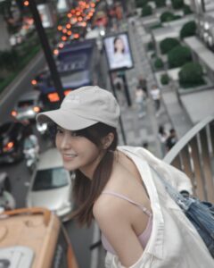 Actress DaYuan Lin HD Photos and Wallpapers November 2024