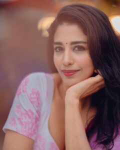 Actress Daksha Nagarkar HD Photos and Wallpapers November 2024