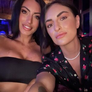 Daria Berenato Instagram - 🥶 thinking about ☀️
