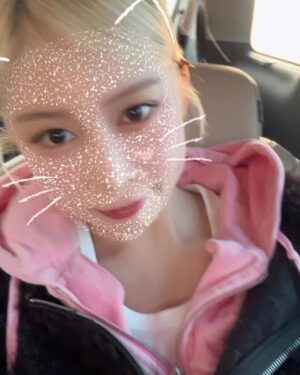 Dayoung Instagram - 🎀
