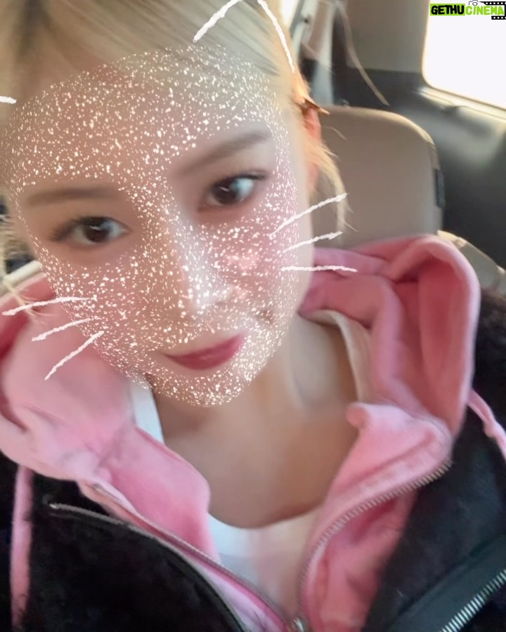 Dayoung - 20.4K Likes - 🎀