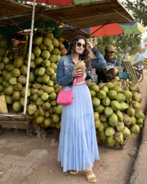 Debjani Deghuria Instagram - Happy in my own company” 💝🫶🏻