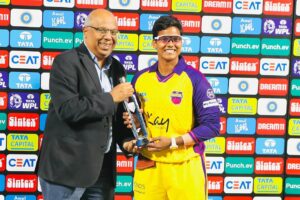 Deepti Sharma Instagram - Cherishing a most awaited win and absolutely memorable hattrick with my Up Warriorz family! 🎉💛💜

It’s a privilege to be part of such a talented team.

This win is just a testament to our hard work and dedication. Here’s to more victories together! 💪 #TeamworkMakesTheDreamWork
#DS6