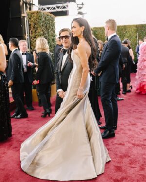 Demi Moore Instagram - A moment for the dress ♥️ Thank you to @giorgioarmani for this gorgeous custom gown. Conceived, styled, and glammed by the always fabulous @bradgoreski @dimitrishair @rokaelbeauty!