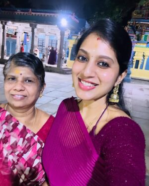 Dhanalakshmi Saminathan Instagram - பெண் என்ற ஜாதியிலே ஆயிரத்தில் அவள் ஒருத்தி💕 Amma chellam😘🌸

#ammachellam