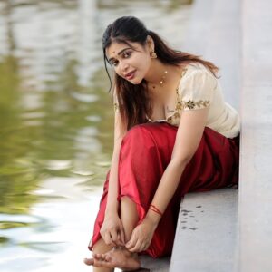 Actress Dharsha Gupta HD Photos and Wallpapers December 2024