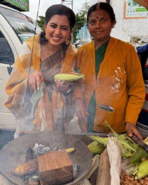Disha Madan Instagram - swipe to see me & my fav 🌽😉