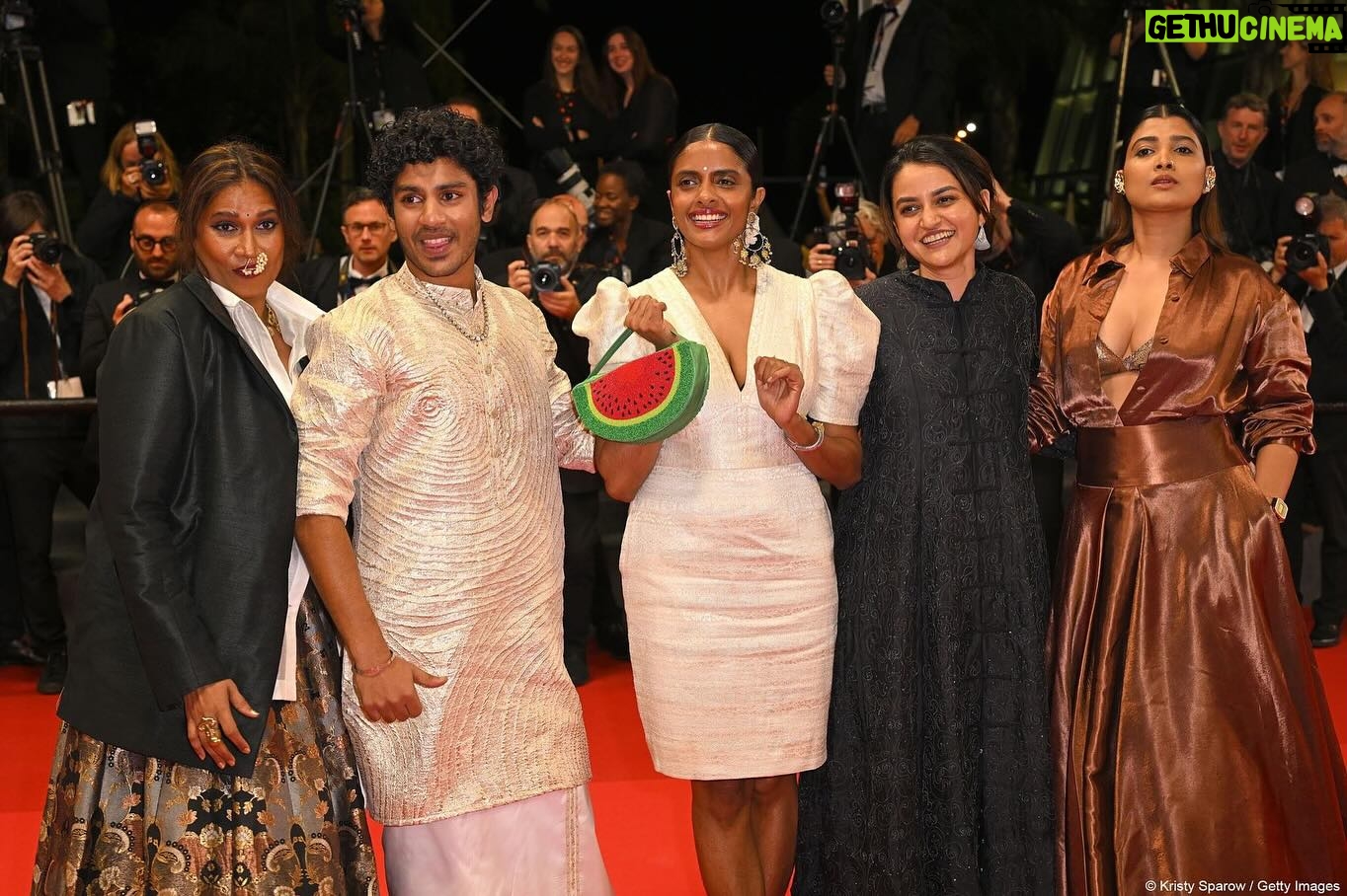 Divya Prabha - 26.5K Likes - ✨ Our beautiful team on the red carpet for the world premiere of ALL WE IMAGINE AS LIGHT by Payal Kapadia.
@kantari_kanmani @divya_prabha__ @chhaya.kadam.75 @hridhuharoon @azeesnedumangad @petitchaos_
@thomas.hakim @_juliengraff @chalkandcheesefilms @zicdrop @sauntering.soul @baldrfilm @frankhoeve @lesfilmsfauves @condordistribution @topshemusic #payalkapadia #allweimagineaslight #cannesfilmfestival #cannes2024 #india #indianmovie