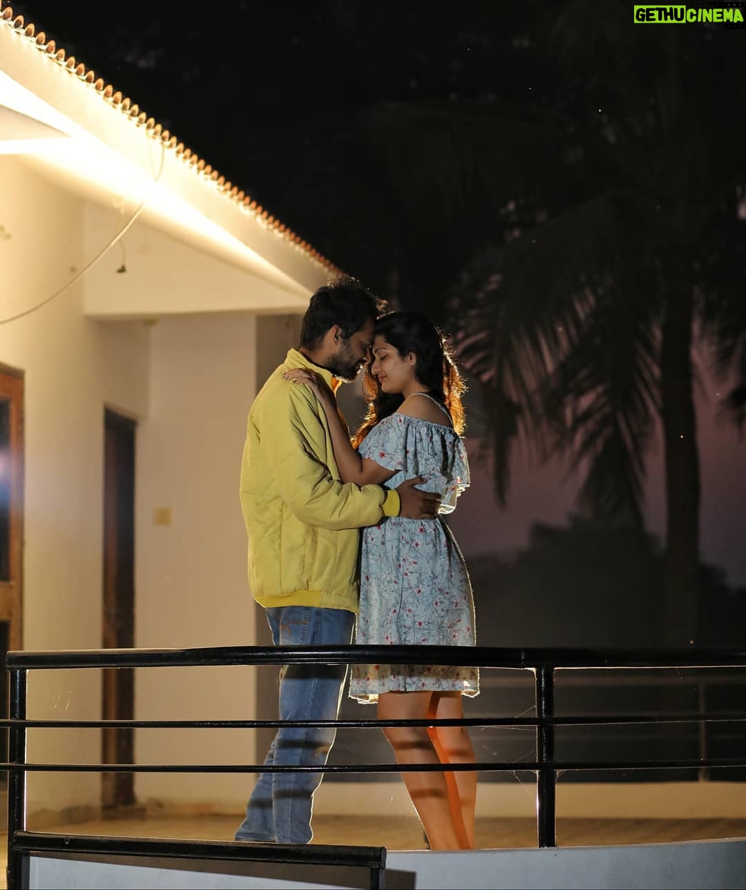 Divya Saurabh Kedar - 3.5K Likes - 5years completed!
Happy anniversary to you
Thankyou for standing by me always,
Keep showering your love always I'm gonna need it
@saurabhkedar .
We never got a chance to have a pre-wedding shoot but never the late š¤
A POST WEDDING SHOOT by
@yash_bhatwal_photography š¤