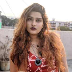 Divya Saurabh Kedar Instagram - Winning a fight won't make u queen,
But winning a war will.