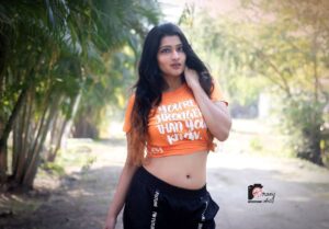 Divya Saurabh Kedar Instagram - A new chapter begins ! .
Picture by @krazy_karry .
Tshirt by @roundneck.in
.
Location: @yamunavancamps .
.
#yamunavancamps 
#campinglife #newyearseve #roundneckin #pictureoftheday 
#photooftheday #instagood 
#instafashion #fitnessmotivation #fitnessmodel #instalove #fitness 
#strongwomen #blogger #fashionblogger #fashionista 
#instamood