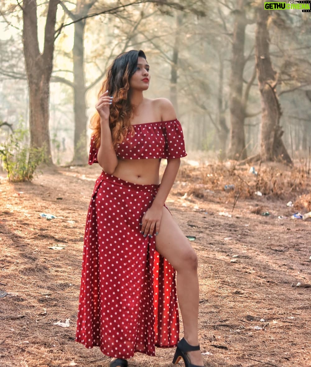 Divya Saurabh Kedar - 5K Likes - It's not about being Noticed,
But about about being Remembered!
.
Beautiful picture by @krazy_karry .
.
Outfit: @shein_in , @sheinofficial .
.
Hair : @njslounge_thane_pune_bandra .
#fashionphotographer #fashionshootĀ #fashioneditorial #fashionmagazine #fashionmodel #fashionphĀ #vogue #fashiongram #fashiondiariesĀ #goodhair #hairstyles #modelfashionĀ #haircolor Ā #testshoot #testshoots #sheinofficial #sheinindia#shein