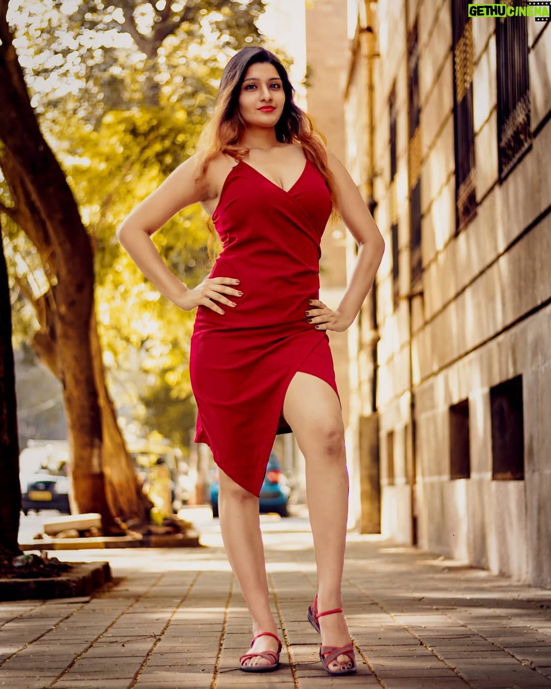 Divya Saurabh Kedar - 5.6K Likes - Elegance is not standing out
But being remembered.
.
This gorgeous picture by @krazy_karry .
Outfit- @sheinofficial ,@shein_in .
#portraits #portrait #portraits_ig #pixel_igĀ #portraiture #expofilm3k #portrait_perfection #portraitstyles_gf #snowisblack #portraits_universe #featurepalette #bleachmyfilm #portraitmood #featurepaletteĀ #rsa_portraits #makeportraits #profile_vision #top_portraitsĀ #life_portraits #postthepeople #quietthechaos #2instagood #way2ill #justgoshoot #artofvisuals #l0tsabraids #ftwotw #igPodium_portraits #ftmedd