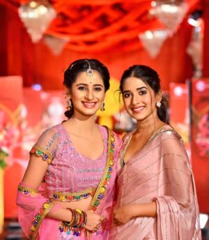 Divyadisha Mohanty Instagram - Empowered women , empower women ✨💪

What an incredible journey from learning Odissi together in the same academy , travelling out of state for Odissi to acting in the same industry ,performing duet across country as leads ,and in award shows 🤩🫶

Cheers to this bond 😌🥂

📸 @subratclickz