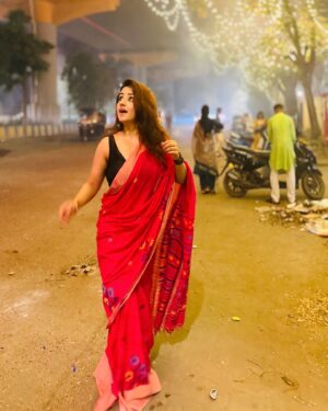 Dolly Chawla Instagram - #diwali2024 🌸