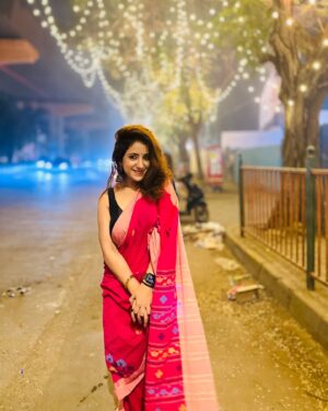 Dolly Chawla Instagram - #diwali2024 🌸