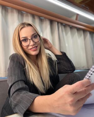Dolunay Soysert Instagram - Ekim fotoğraflarından aralara neler sıkışmış çektim çıkardım,kaydır👆➡️