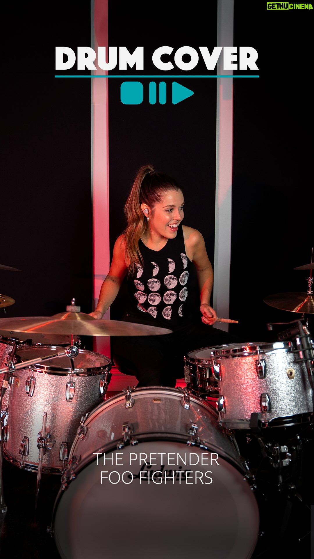 Domino Santantonio - 19.6K Likes - Domino goes all out on this cover of The Pretender by the Foo Fighters. What do you think of her performance? 🥁🔥 Show her some love in the comments!
@dominosantantonio #dominosantantonio #thepretender #foofighters #foofightersdrumcover #drumcover #drums #drummer #thomannsdrumbash #thomann
