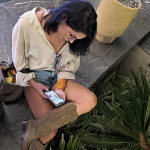 Duygu Şen Instagram - Sürünüyorum:))