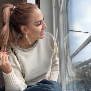 Actress Ebru Akel HD Photos and Wallpapers December 2024