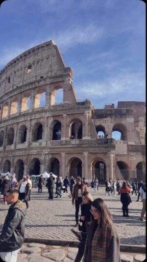 Ecem Erkek Instagram - #rome  Şoklar içersinde 🤪