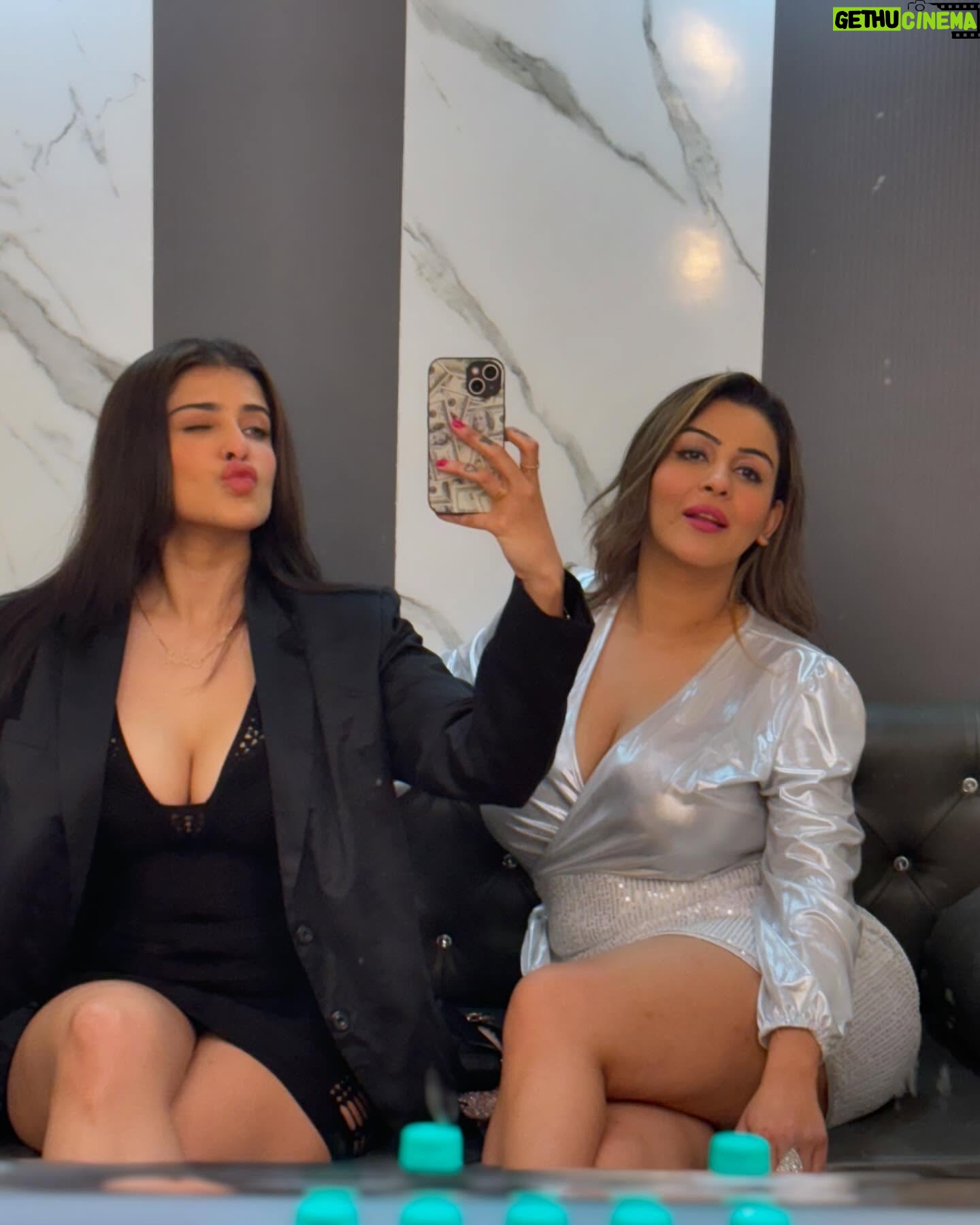 Edin Rose - 184.7K Likes - Something fun coming up 🎥🤩