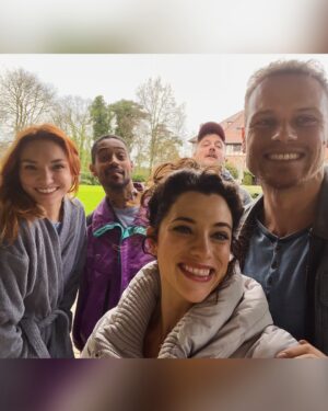 Eleanor Tomlinson Instagram - 🇺🇸📣 U.S. fans, your wait is over! The Couple Next Door begins tonight @starz 

Get ready 🔥🔥🔥 

@samheughan 
@jaydegee 
#alfredenoch 
@driesvos 

#thecouplenextdoor