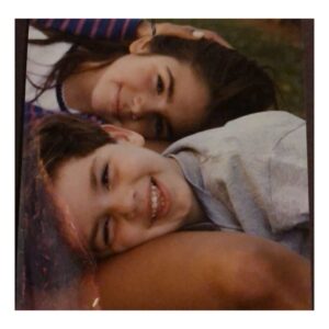 Elena Furiase Instagram - Diciembre siempre empieza bien 🙌🏽
Felicidades hermano @guillefuri ♥️ te reeeequiero!