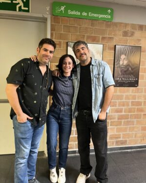 Elena Rivera Instagram - Sois majísimos, @estopaoficial ❤️‍🔥
Qué maravilla fue el concierto de anoche en mi Zaragoza y qué gustazo compartir un rato. Por 25 años… y muchos más 🍻

P.D: Y qué grande eres Tito! Gracias por todo 🫶