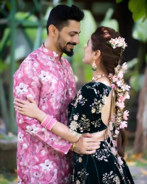 Elina Samantray Instagram - Forever grateful for my Man🌻🖤

Anurag🖤Elina