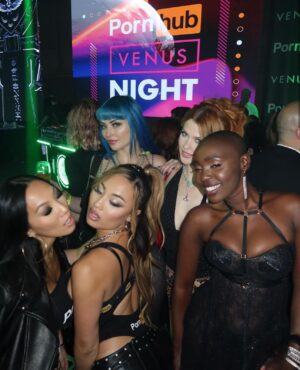 Elly Clutch Instagram - THANK YOU, VENUS BERLIN. 🖤🧡

I am the luckiest girl in the universe. I am so grateful for the friendships I have created and nurtured through this career; I am constantly in awe of those around me and I can’t believe I finally found where I belong. :’) You’re a breath of fresh air for a girl like me!!!!!!