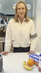 Actress Ellyse Perry HD Photos and Wallpapers October 2023