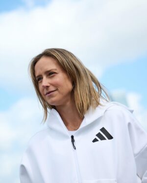 Ellyse Perry Instagram - 🧬

#adidaszne
#adidassportswear
#createdwithadidas