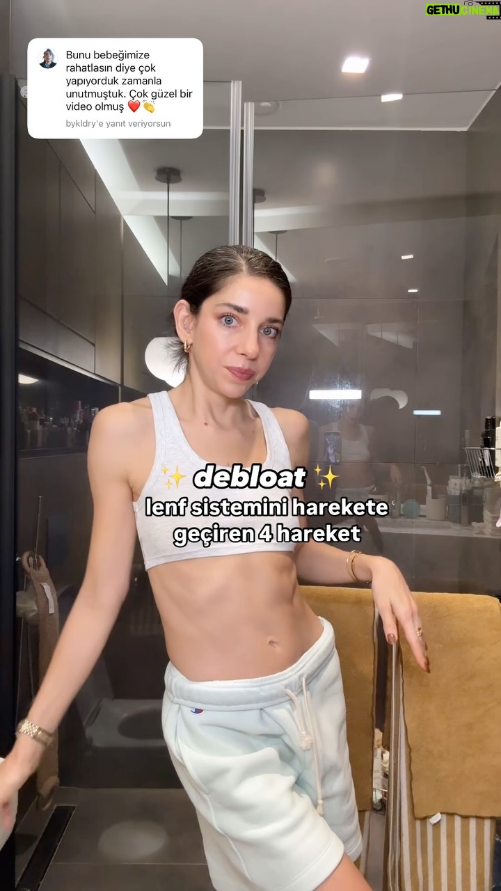 Elvin Levinler - 39.4K Likes - şişinkinlik serimizde lenf sistemini harekete geçirip rahatlıyoruz
😮💨 unutmayın ki her beden BİRİCİK, bu masaj hareketleri rahatlamanıza yardımcı olacak ama 5 dk içinde mucize beklememeliyiz; gün içinde yediklerimize ve hareketimize dikkat etmezsek sabaha kadar da bu masajları yapsak bir işe yaramaz💙 (şiştiğinizi hissettiğiniz zaman tüm hareketleri 10-15 kere tekrarlıyoruz)
#mideproblemleri #şişkinlikgiderici #stomachproblems #bloatingtips #bloatrelief #debloat