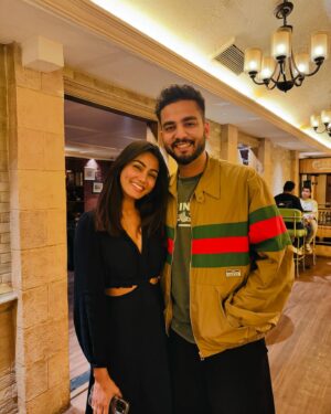 Elvish Yadav Instagram - 2 Trophies In One Frame 🏆 
.
.
.
#elvishyadav #sanamakbul #elvisharmy