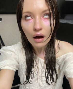 Emily Browning Instagram - Happy Halloweenish retrospective to all who observe  but mostly to @kochakola… enjoy ur spooky lil day u spooky lil creep 🧟