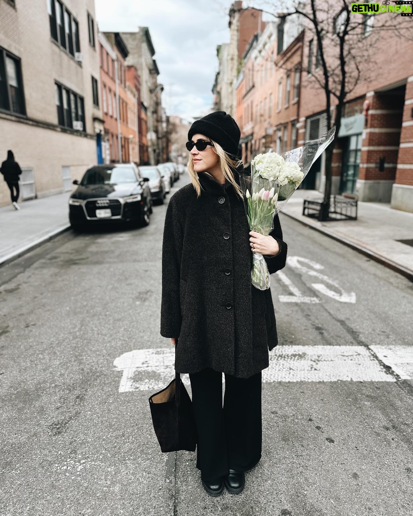 Emily Wickersham - 10K Likes - Still cold, still out here, still smelling the roses (hydrangeas and tulips), happy 2025!