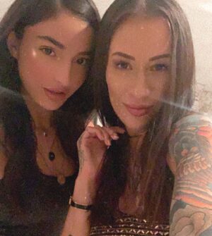 Emily Willis Instagram - I don’t know where to start or end, but I’m happy that the cosmos decided to connect us. I met you almost 5 years ago and never let go. My heart feels so empty knowing I won’t be able to call or see you anymore. My soul sister,ride or die,big sister. 

I can’t think of a better friend. The truest soul, most supportive, selfless, energy connecter, idk I could go on and on about you . I love you bb girl .

I’m gonna miss you more than you’ll ever know but I know you’re here. I love you forever Steph. Rest easy baby girl. You’ll always be with me. ♾️🤍💕💔

@stopitsteph_never