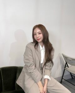 Actress Eun Ji HD Photos and Wallpapers January 2025